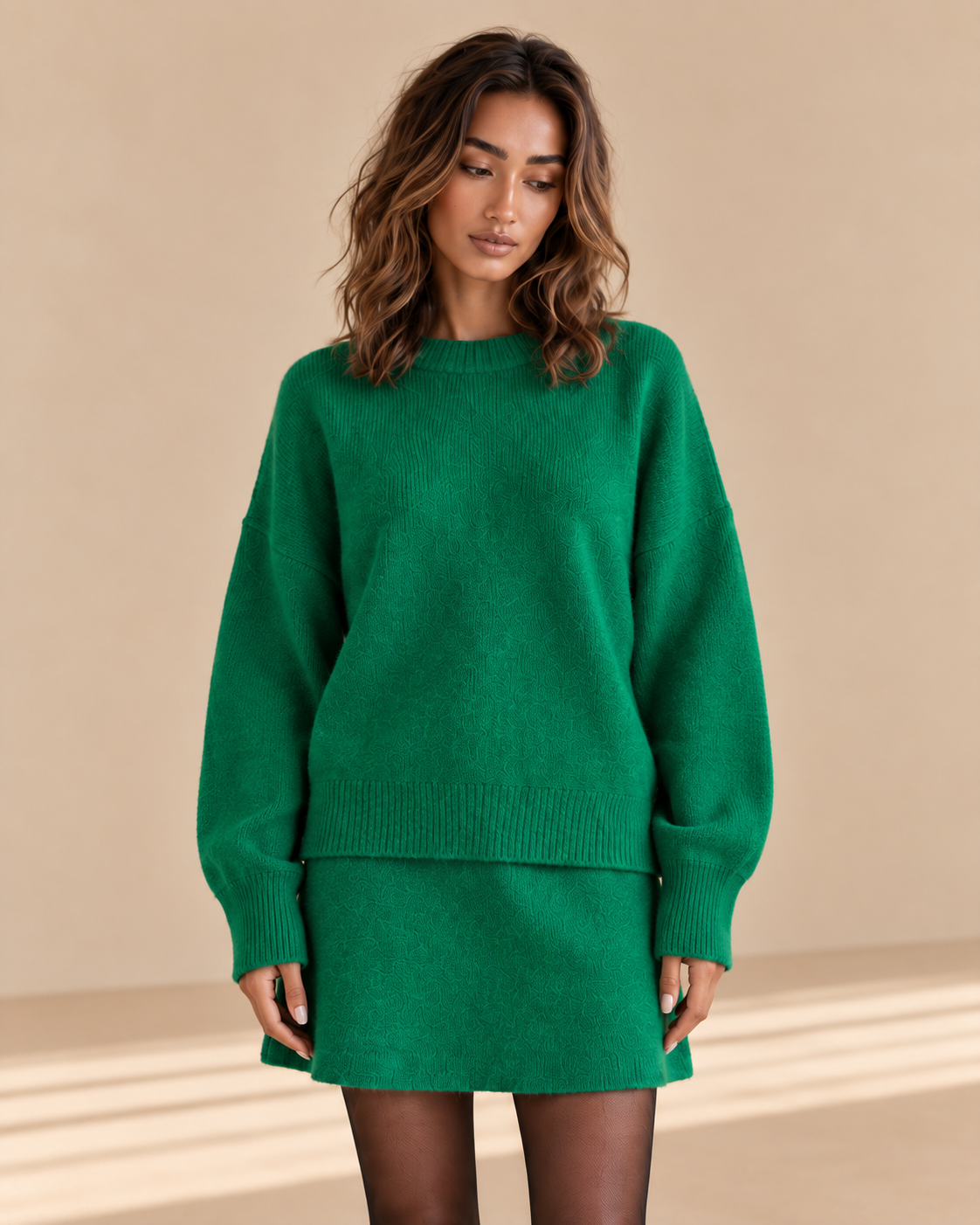 Alessandra™ | Completo con felpa e gonna
