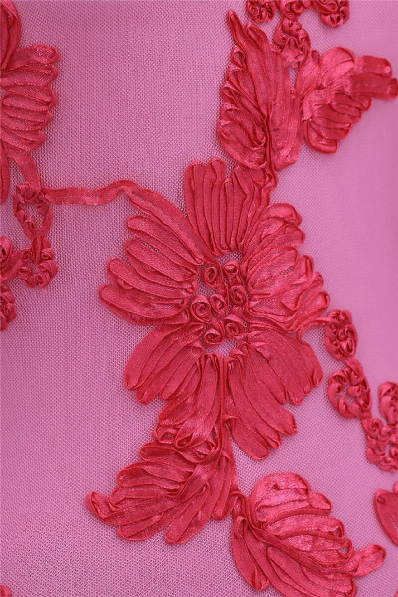 Carlotta™ | Abito con ricami floreali