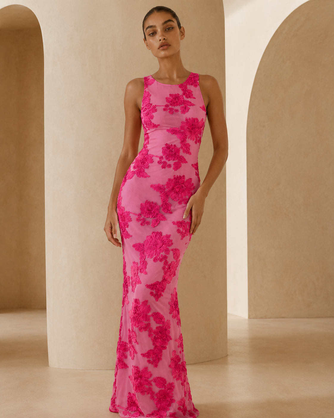 Carlotta™ | Abito con ricami floreali