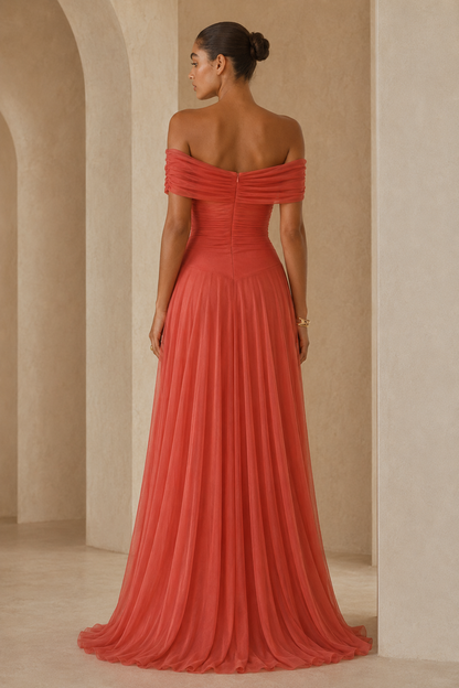 Greta™ | Abito drappeggiato con spalle scoperte