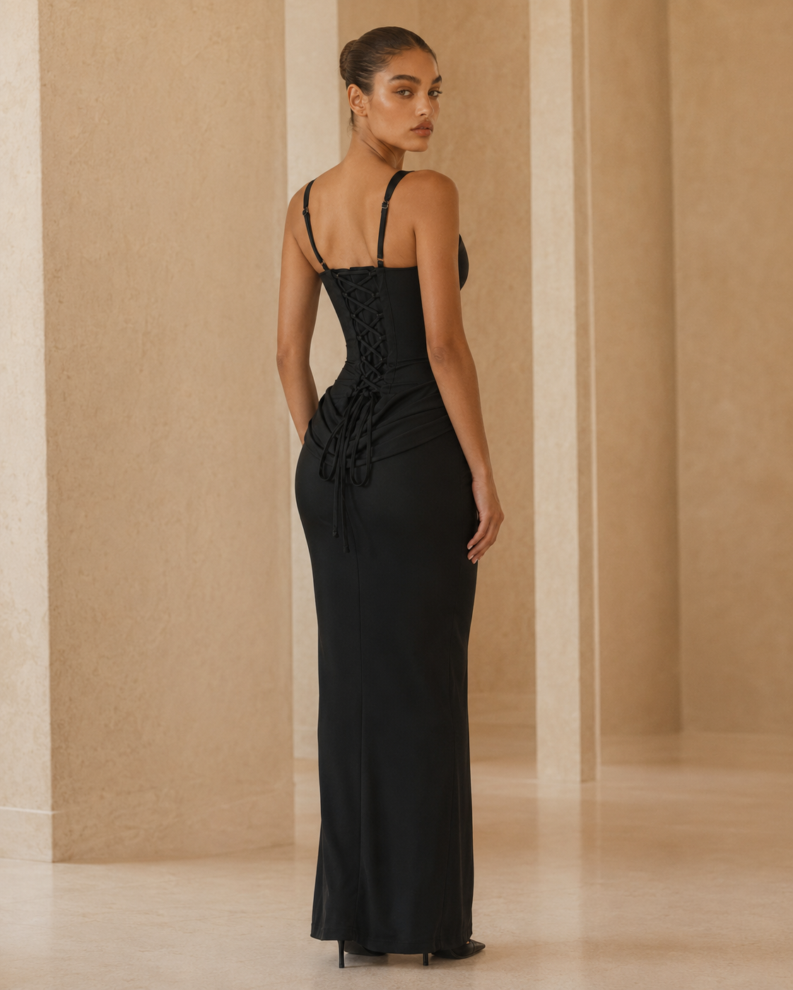 Clarissa™ | Abito con corsetto strutturato