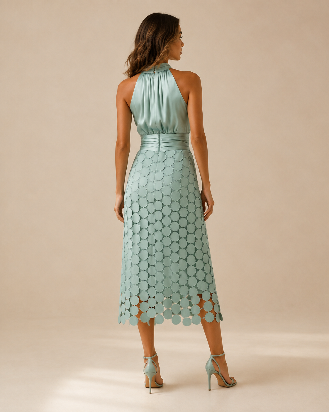 Lavinia™ | Abito midi con cintura e applicazioni