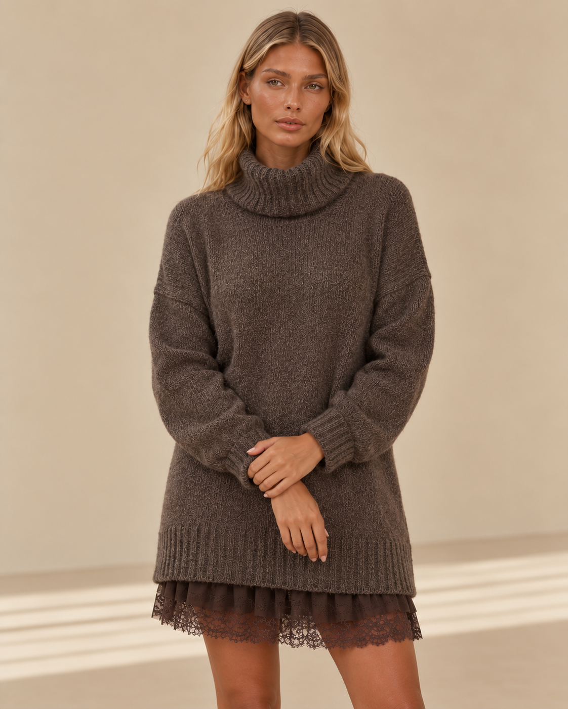 Claudia™ | Maglia lunga dolcevita dalla linea morbida